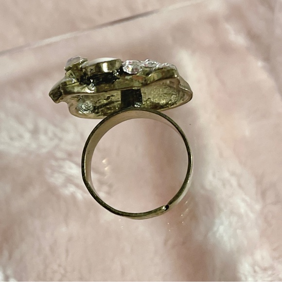 Hello Kitty Bronze Gold Crystal Adjustable Ring - NWOT - Picture 4 of 6
